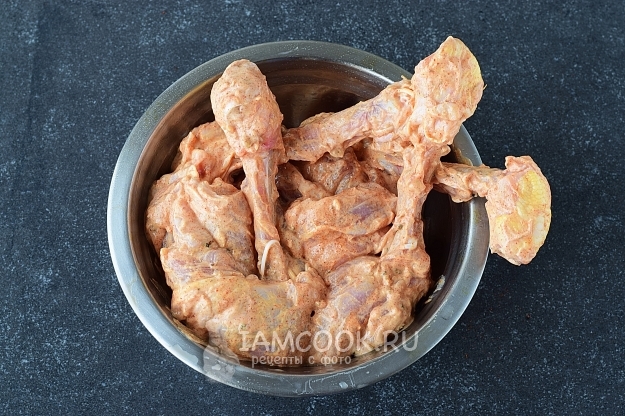 Замариновать куриные ножки