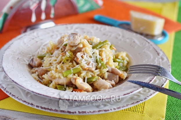 Фото ризотто с курицей и овощами