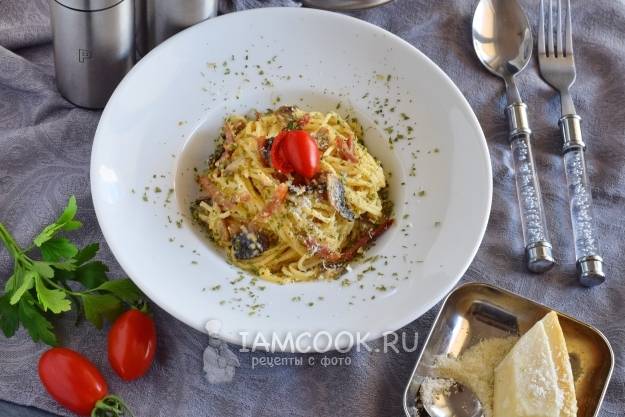 Рецепт пасты карбонара с грибами и сливками