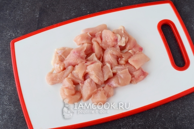 Порезать куриное филе