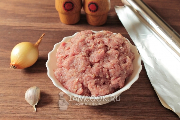 Ингредиенты для котлет в фольге в духовке