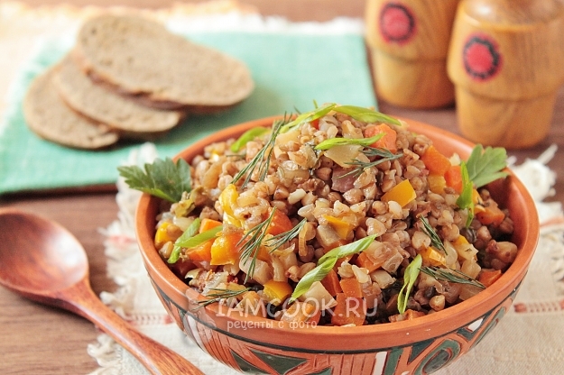 Фото гречки с овощами в мультиварке