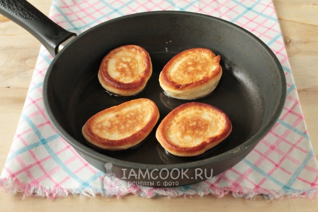 Пожарить оладьи