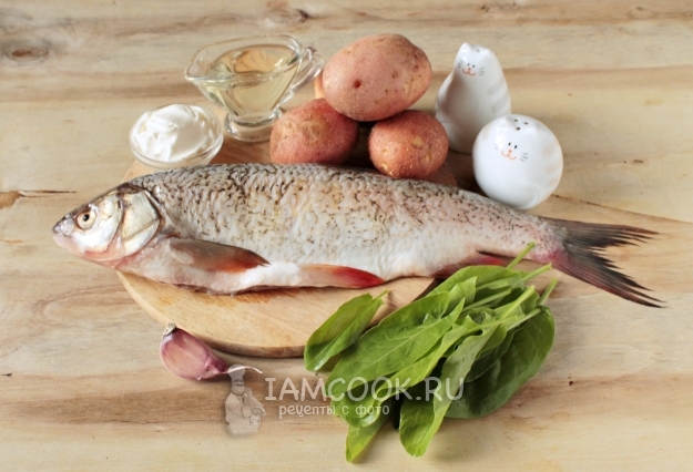 Ингредиенты для язя с картошкой в духовке