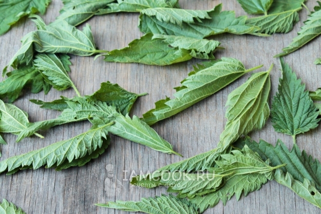 Положить листья сушиться