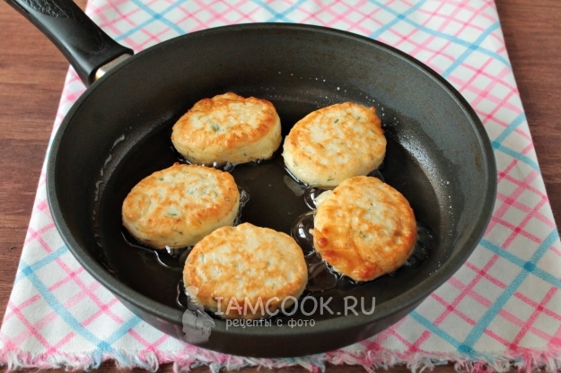 Пожарить оладьи