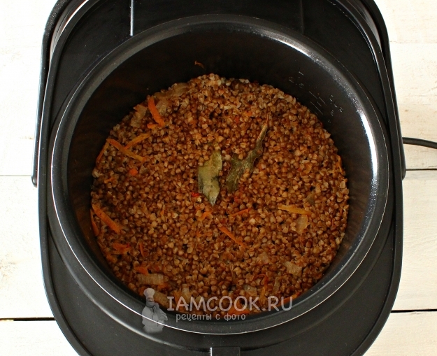 Фото гречки по-купечески в мультиварке с говядиной