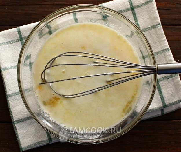 Влить кефир