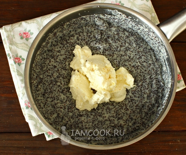 Добавить творожную массу