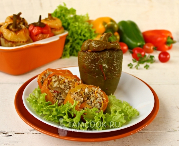 Рецепт перца, фаршированного мясом и рисом, в духовке