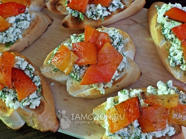 Рецепт брускетты-гриль с запеченным перцем