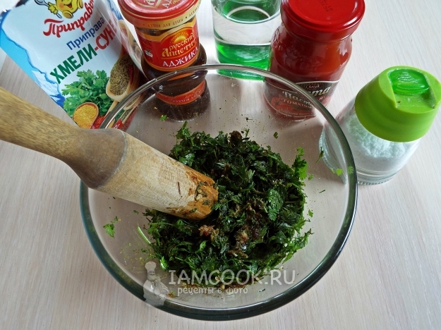 Потолочь зелень