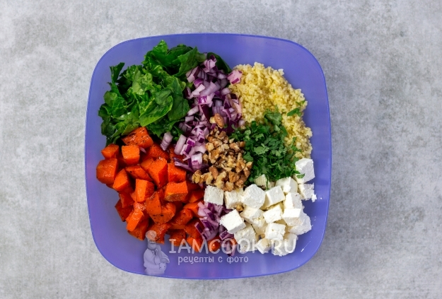 Соединить компоненты салата