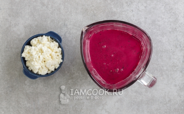 Положить творог