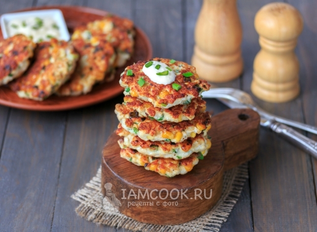 Рецепт куриных оладий с кукурузой