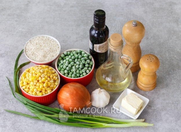 Ингредиенты для риса с кукурузой и зеленым горошком