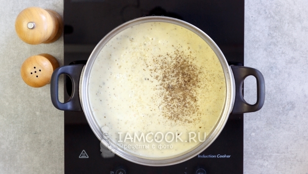 Всыпать соль и перец