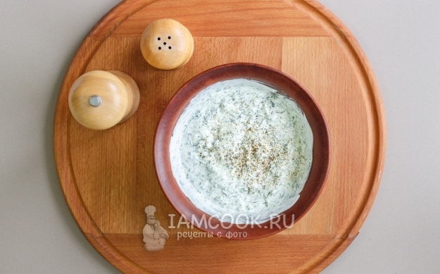 Рецепт сметанно-чесночного соуса