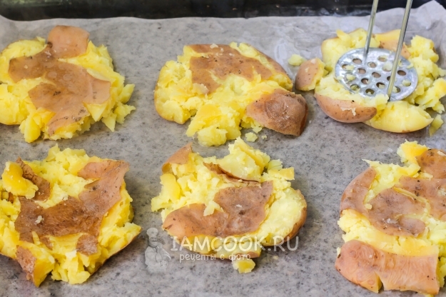 Размять картофель