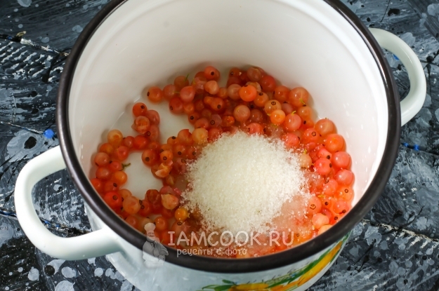 Всыпать сахар