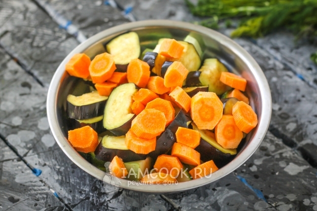 Порезать морковь