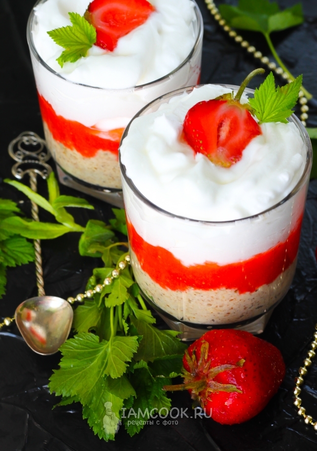 Рецепт клубничного парфе