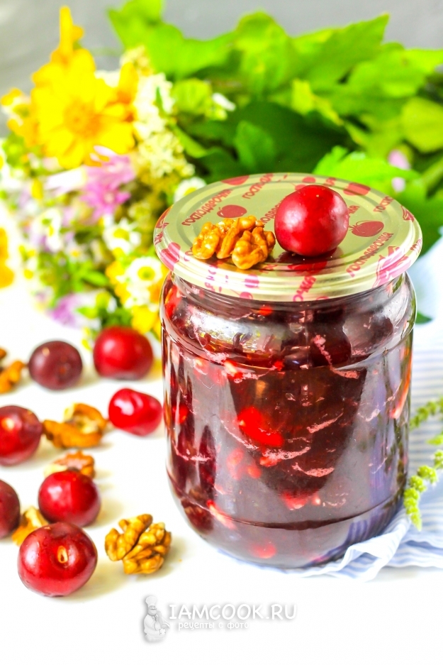 Рецепт варенья из черешни с грецким орехом