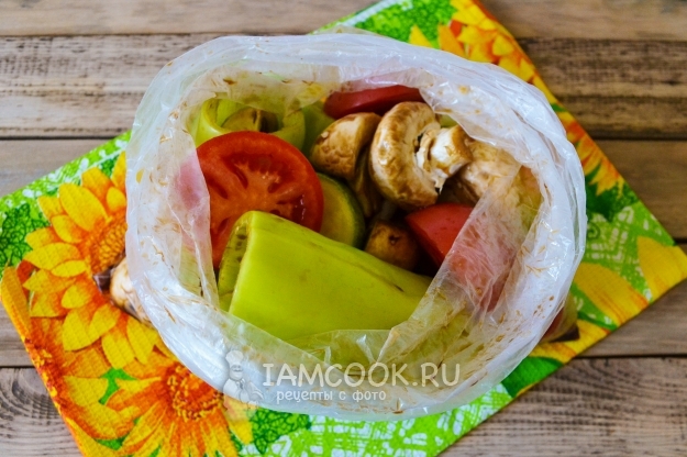 Замариновать овощи с грибами