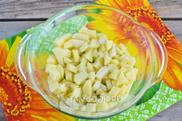 Порезать картофель