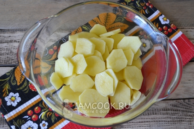 Порезать картофель