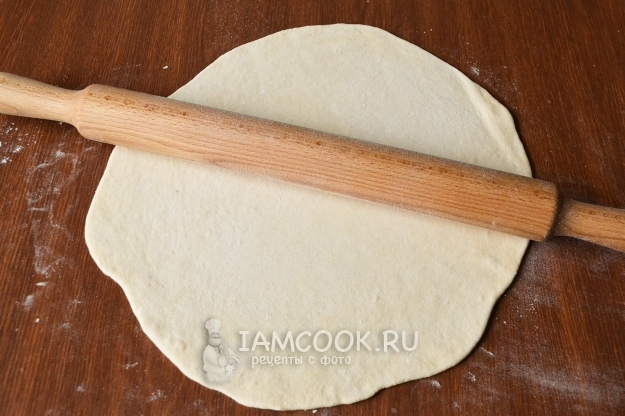 Раскатать тесто