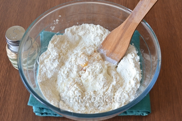 Размешать тесто