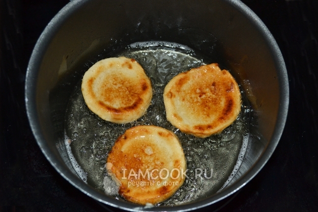 Пожарить оладьи