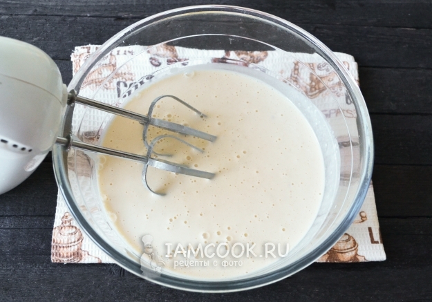Взбить тесто миксером