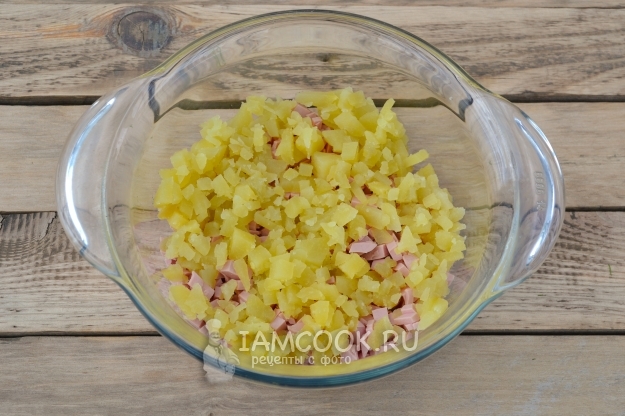 Положить картофель