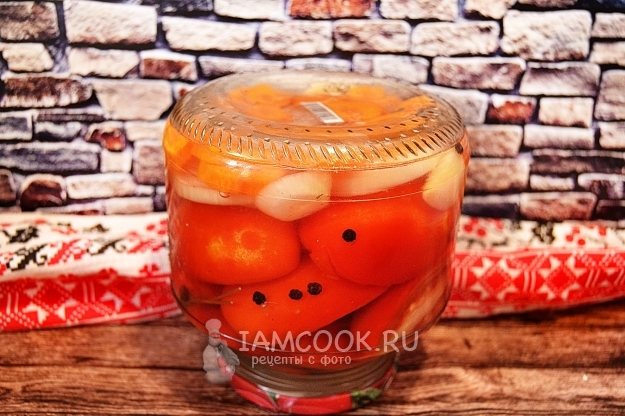 Поставить банку вверх дном