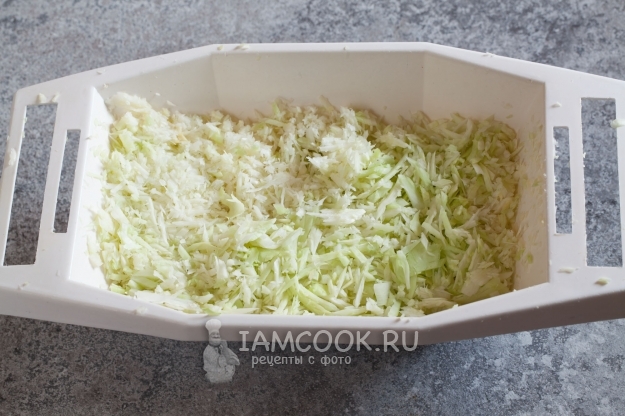 Нашинковать капусту