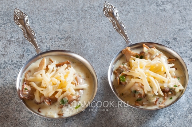 Посыпать сыром