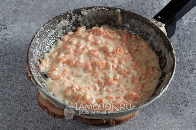 Влить сливки