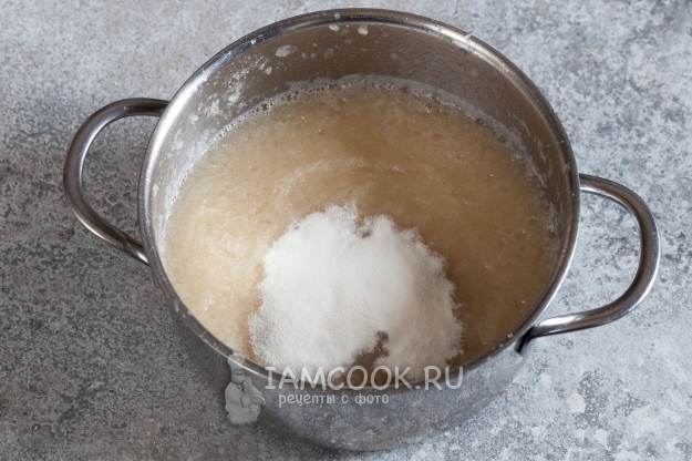 Всыпать агар-агар