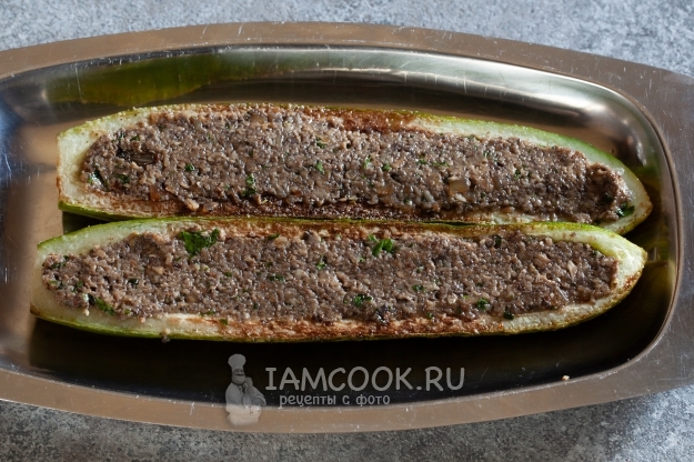 Начиняем огурцы грибным фаршем