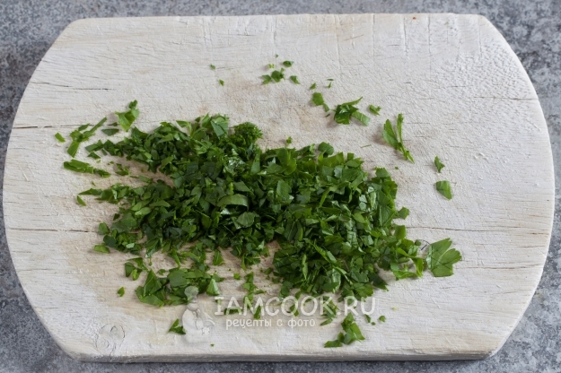 Порезать петрушку