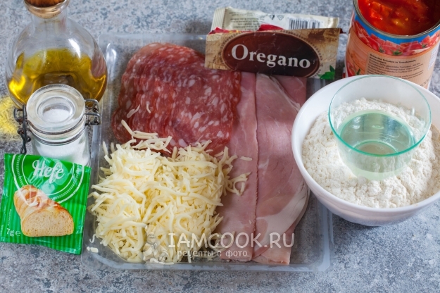 Ингредиенты для дрожжевой пиццы на сковороде