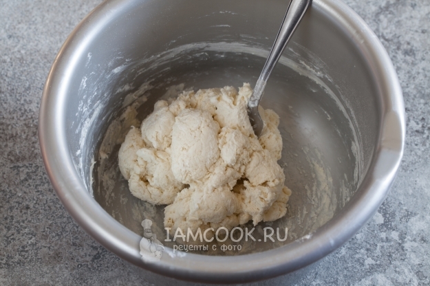 Размешать тесто