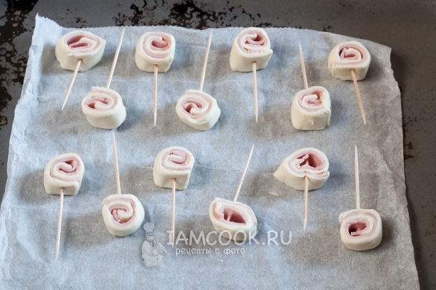 Наколоть заготовки на зубочистки