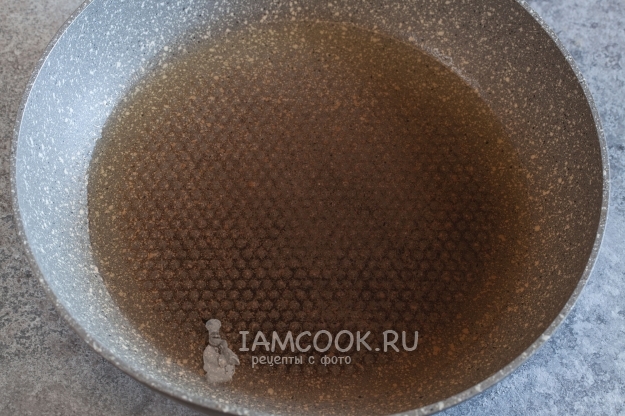 Нагреть масло