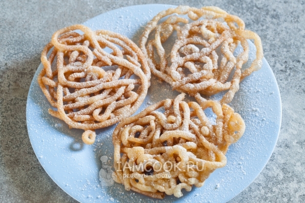 Рецепт пирожного «Гнездо»