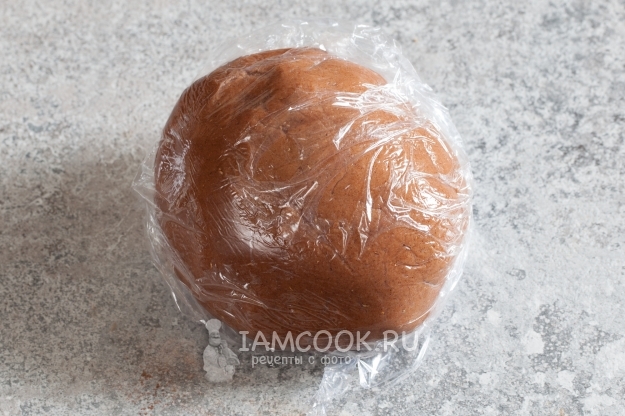Завернуть тесто в пленку