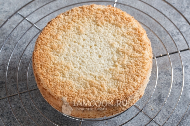 Остудить бисквит