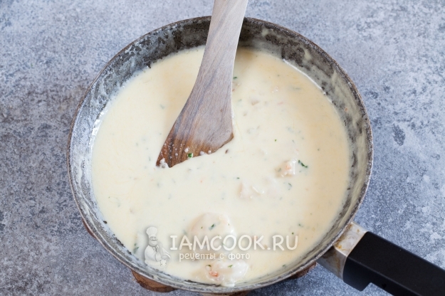 Довести соус до готовности